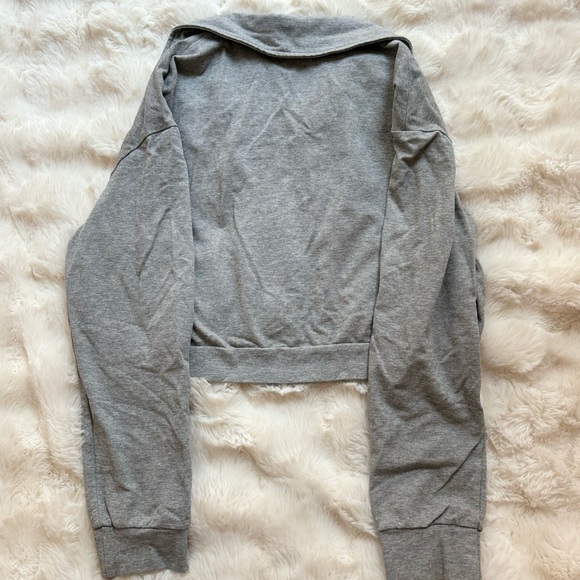SOLD Revolve zip sweater - Picture 2 of 2